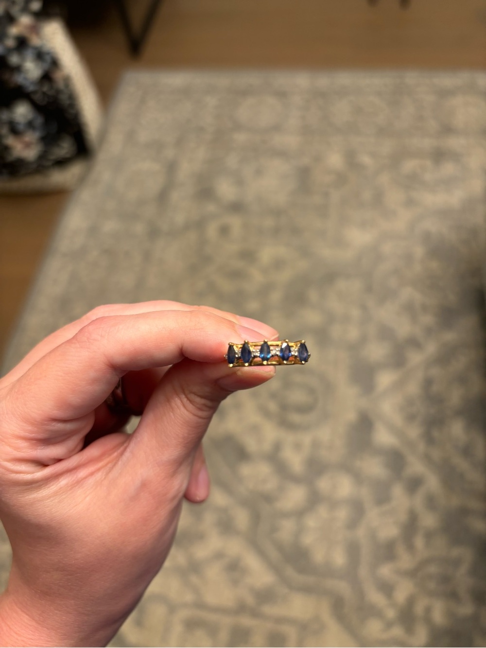 Estate jewelry ring, 14k gold with sapphires and diamonds